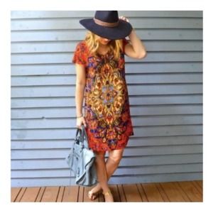 Anthropologie Maeve watercolor medalion mini shift dress